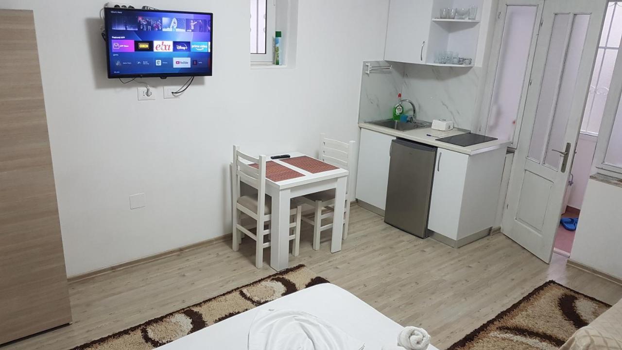 Klent Studio Apartment Pogradec Exterior foto